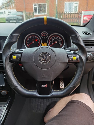 Custom steering wheel controls