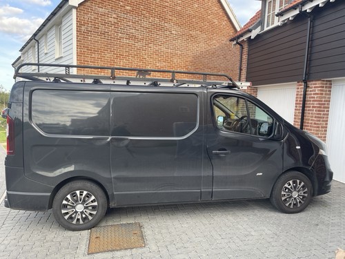 Vauxhall vivaro spares and - spares,
