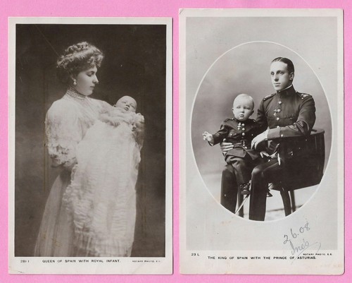 2545 royalty two postcards - royalty,