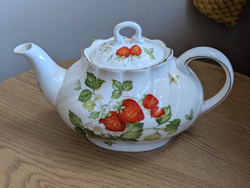 Vintage queens bone china - vintage,