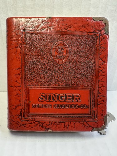 Rare singer sewing machine - rare, co