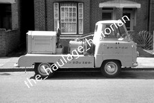 THH Truck Photos - Ford Thames 400E - Bristow Plant Hire.