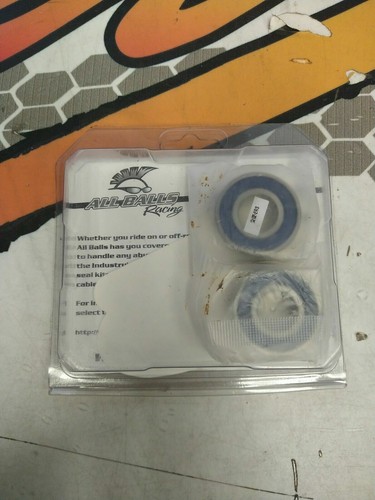 Front wheel bearings - front,