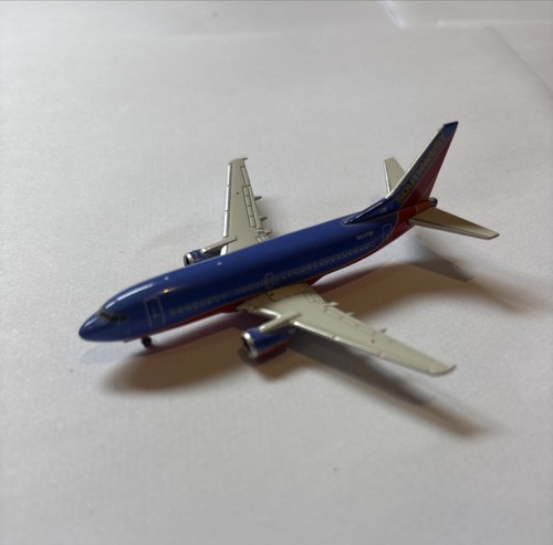 Gemini jets 400 - jets, scale