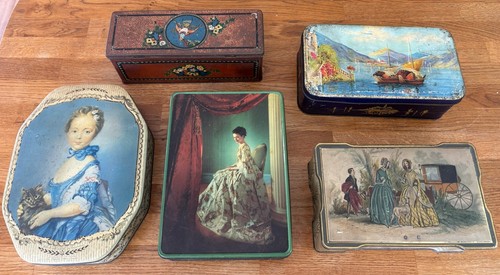 Vintage tins including - 5,