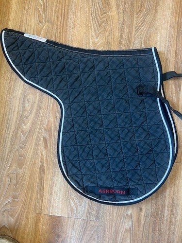 Aerborn numnah black size