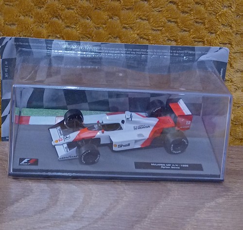 Car model formula mclaren - model,