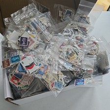 Great Britain Stamps In 169 Packets Mostly QEII Pre-decimal And Decimal 