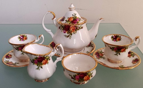 Royal albert old - albert, roses