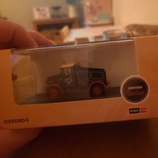 NIB Oxford Showtime 1/76 Old
