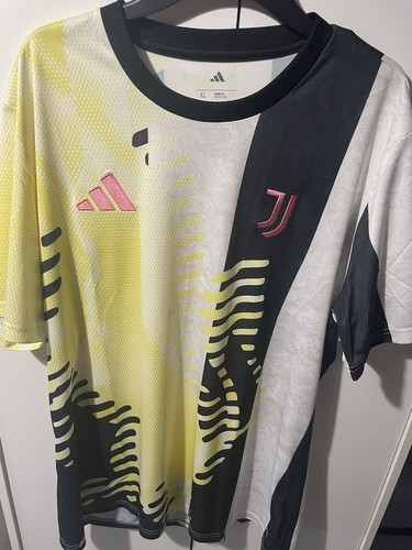 Juventus pre match football - pre,