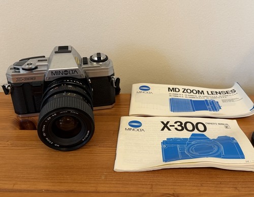 Minolta 300 35mm slr - slr, film
