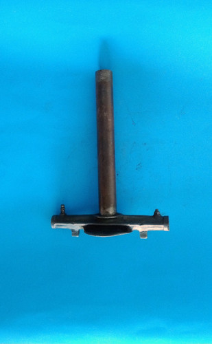 Norton 16h bottom yoke stem - bottom,