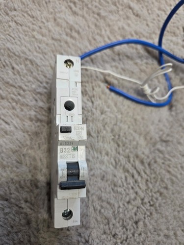 Mem eaton b32 rcbo - mem, type