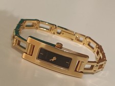 Gucci 3900L - 18k Yellow Gold Ladies Watch - With Papers