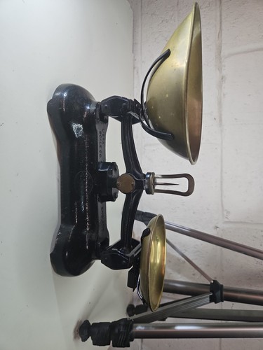 Vintage cast iron libra scale - cast,