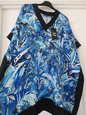NEW JULIEN MACDONALD Kaftan /