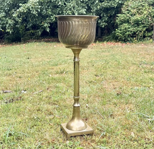 Vintage antique solid brass - vintage/antique,