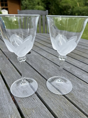 Durand crystal glasses - j,