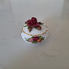 Royal Albert Old Country Roses