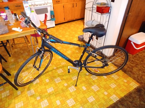 Men hybrid bicycle - men's,