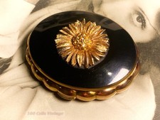 Kigu musical black and gold