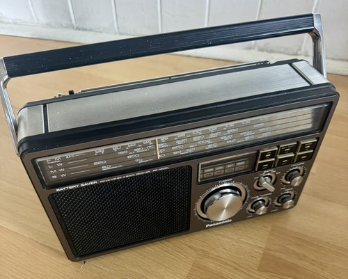 Vintage panasonic band radio - vintage,