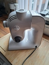 BOSCH Creationline 8 in 1 Stand Mixer MUM5XW40G Champagne