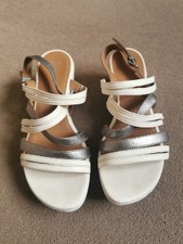 Clarks ladies cushioned - ladies,