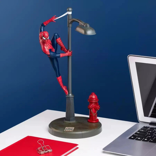 Spider man figurine - lamp, led