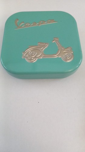 Genuine vespa piaggio scooter - vespa,