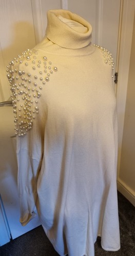 Ladies beautiful cream pearl - cream,
