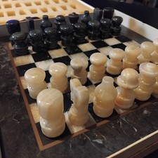 Vintage Marble chess Set Full
