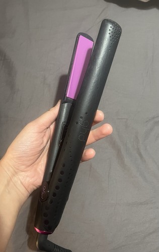 Ghd hair straightener - iv,