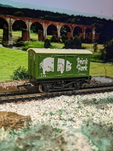 Vintage hornby gauge model - hornby, oo