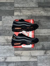 Size UK 8.5 | US 9.5 - Nike Air Max 95 Black Safety Orange - VGC✅