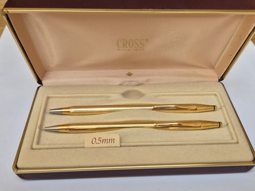 Stunning vintage cross 18kt - vintage,