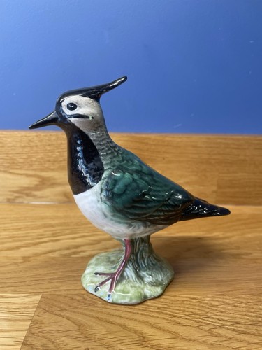 Beswick lapwing 2416