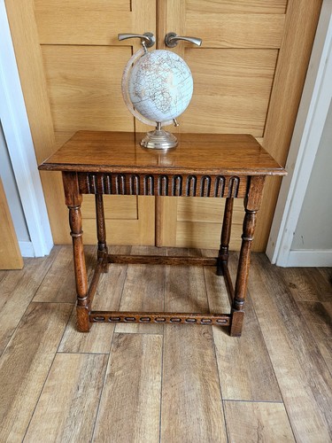 Vintage priory oak hall table - priory,