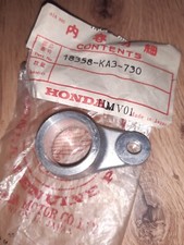 NOS HONDA CR 125 250 500 RE 1984 OEM STAY SILENCER MUFFLER 18358-KA3-730 EVO 84