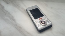 TG1904 Sony Ericsson W580i