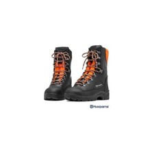 New husqvarna chainsaw boots - new,