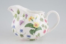 Queens - Country Meadow -