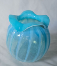 CHARMING ARTS & CRAFTS OPALINE