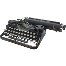 Vintage Underwood Standard Portable Typewriter DISPLAY ONLY