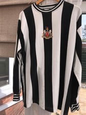 TOFFS NEWCASTLE UNITED REPLICA