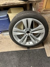 BMW GT 530 Wheel And Tyre