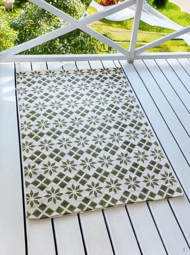 Light green rug printed - green,