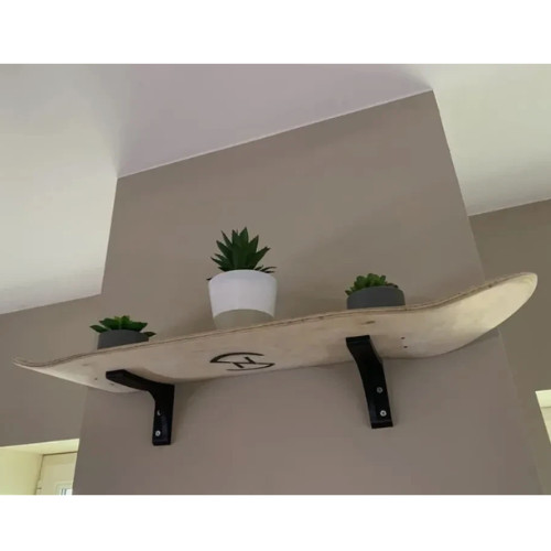 Skateboard shelf brackets wall - skateboard,