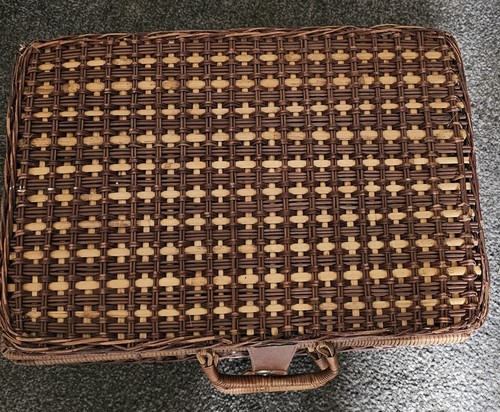 Vintage style picnic hamper - vintage,